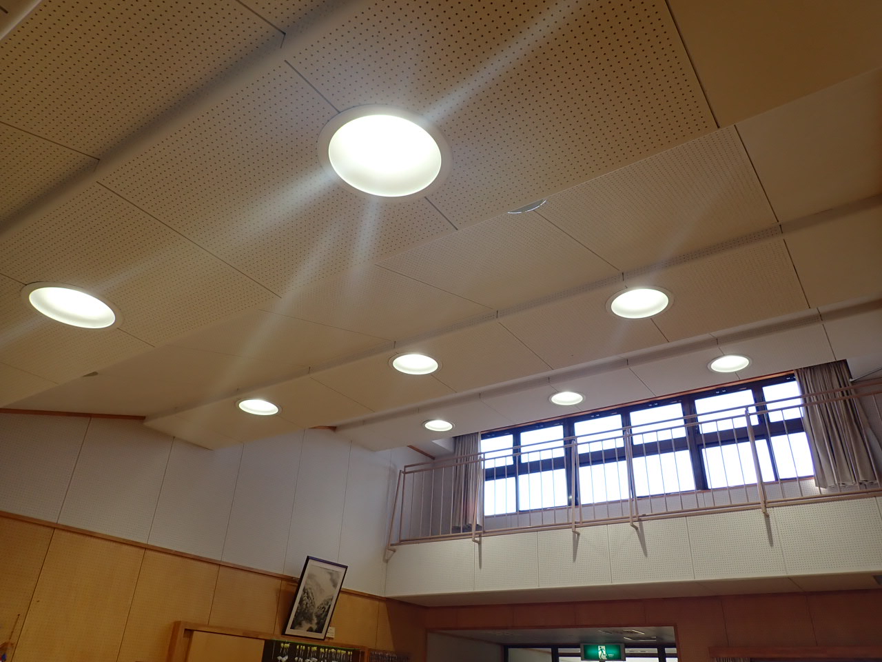 金ケ崎町高齢者生活福祉センターのホール照明LED化改修工事