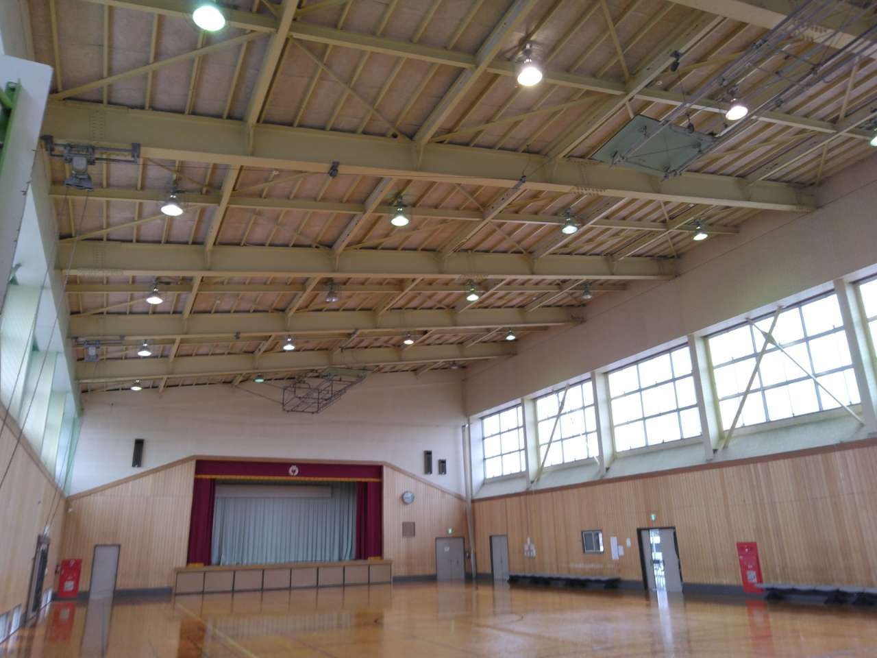 第53号　街・三ヶ尻地区体育館照明設備LED化改修工事